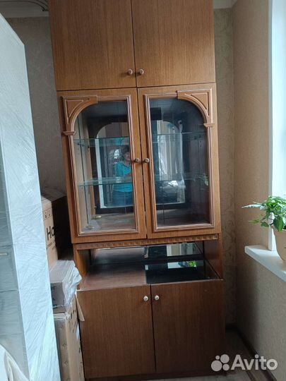 Шкаф сервант бу