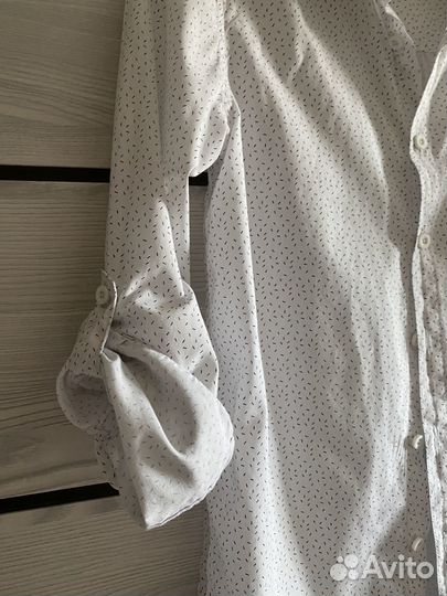 Рубашка на мальчика. Рост 152. Reserved