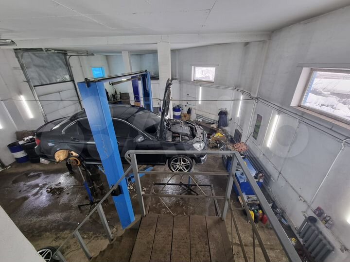 Здание, 267.5 м²