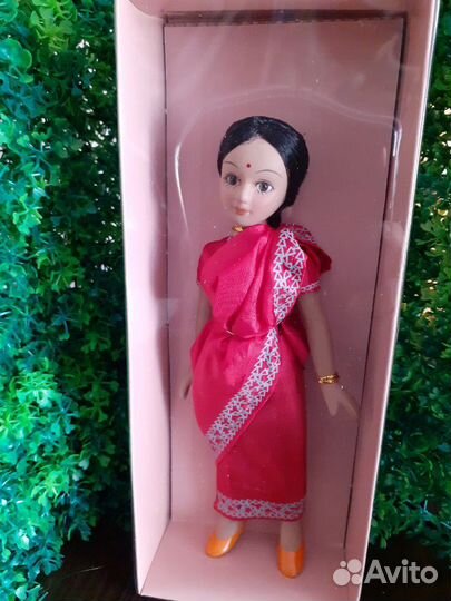 Куклы в костюмах народов мира