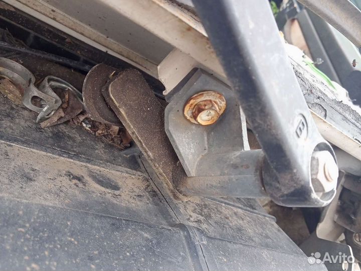 Трапеция дворников Audi 100 C3