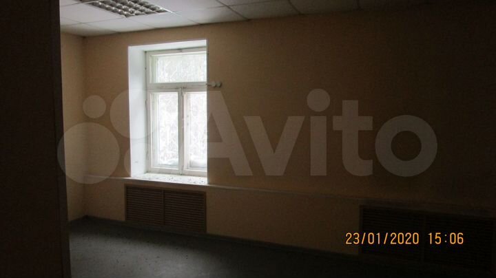 Здание, 284.2 м²