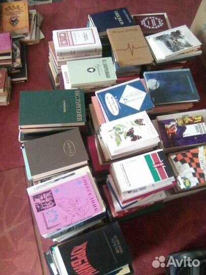 Продам книги разные