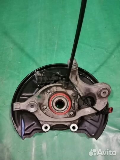 Цапфы задние Mercedes C180 W204 2007-2013