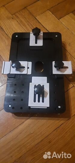 Столик для перклейки стекл на телефон