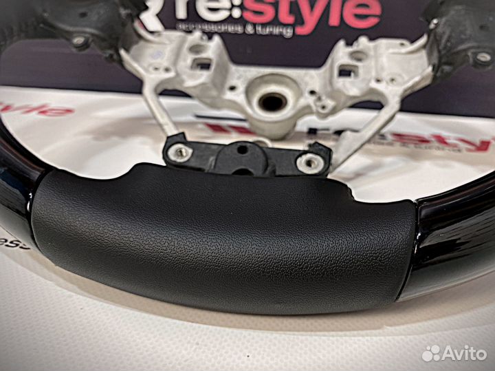 Руль Lexus LX570 / LX450d с16г Черная косточка