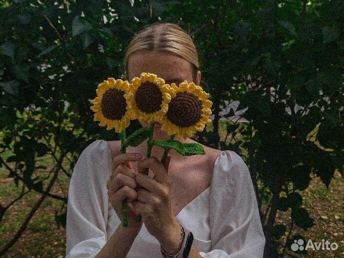 Подсолнух карликовый вязанный