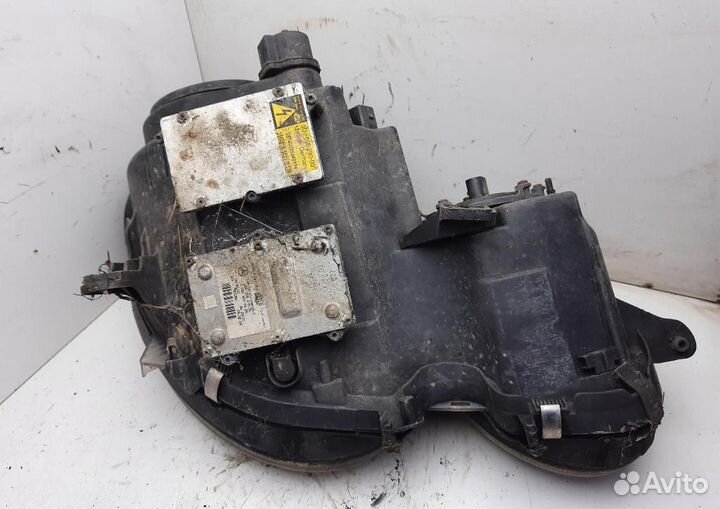 Фара левая Mercedes-Benz E-Class