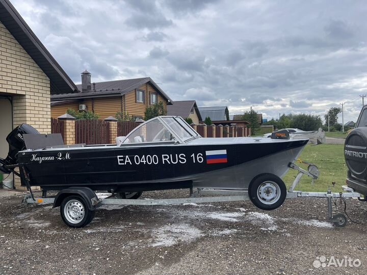Лодка казанка 2М с мотором suzuki 50