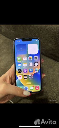 Телефон iPhone13