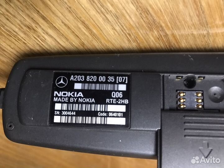 Оригинальный телефон на мерс