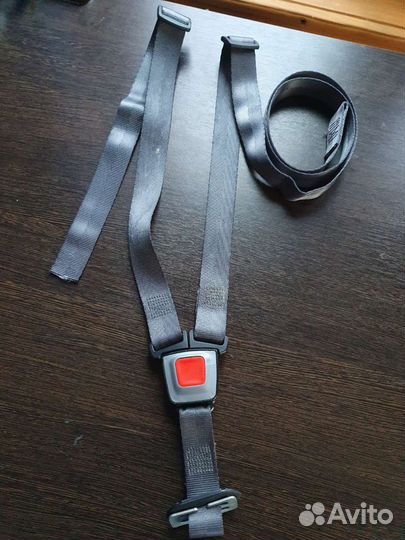 Трехточечный ремень