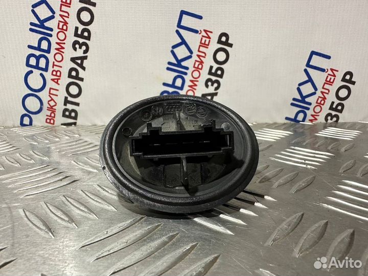 Резистор отопителя Volkswagen Polo 5