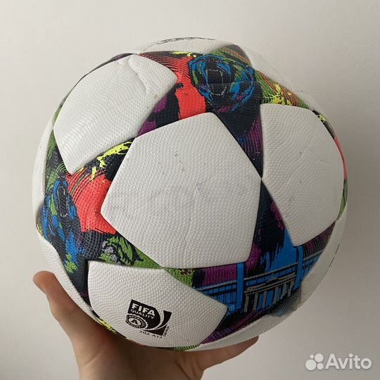 Футбольный мяч лч Adidas Final Berlin 2015