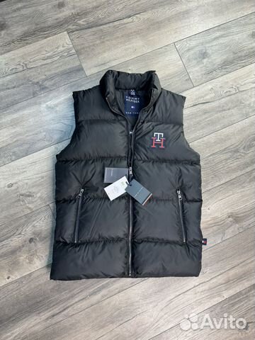 Tommy hilfiger жилетка купить в Санкт-Петербурге | Личные вещи | Авито