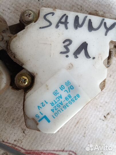 Замок двери Nissan Sunny B14 (1994—1999)