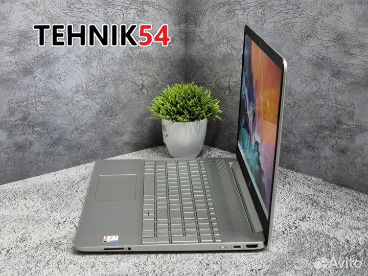 Ноутбук HP i5-1137G7/SSD512/8GB