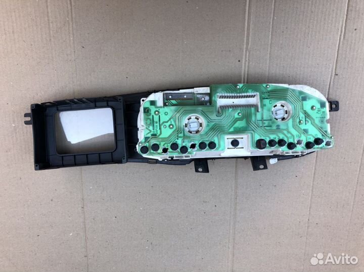 Панель приборов Опель Вектра Б