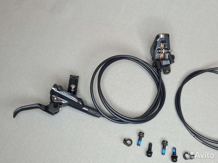 Новый комплект тормозов Shimano Deore M6100