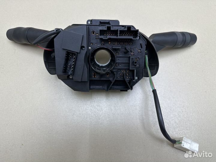 Подрулевые переключатели Maserati Quattroporte 5