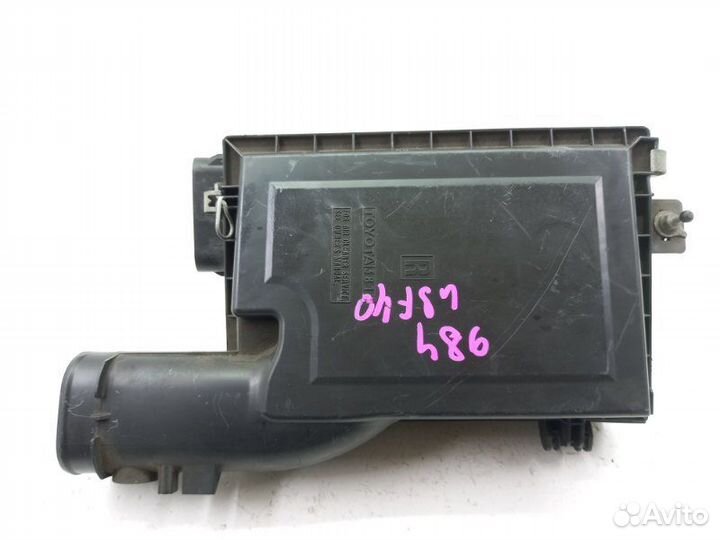 Корпус воздушного фильтра правый Lexus Ls460 USF40