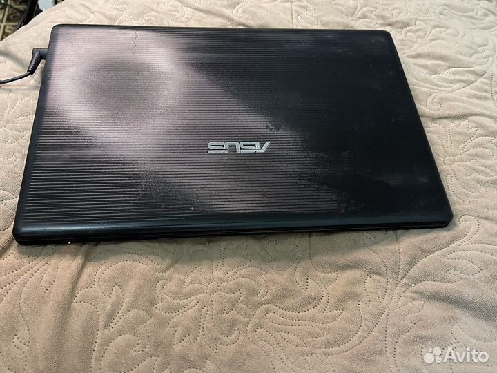Ноутбук asus