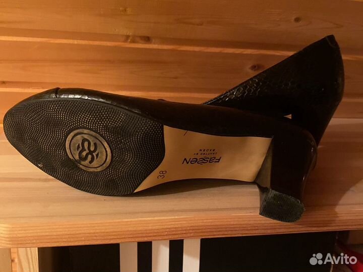 Туфли женские