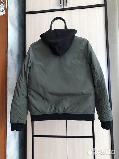 Бомбер H&m для мальчика