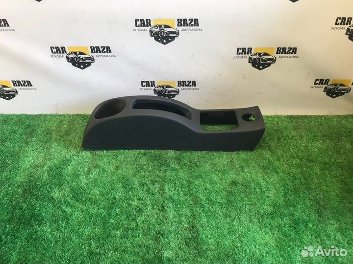 Консоль центральная Nissan Almera