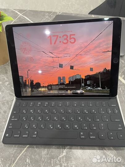 Чехол-клавиатура Apple SMART Keyboard iPad 10.5