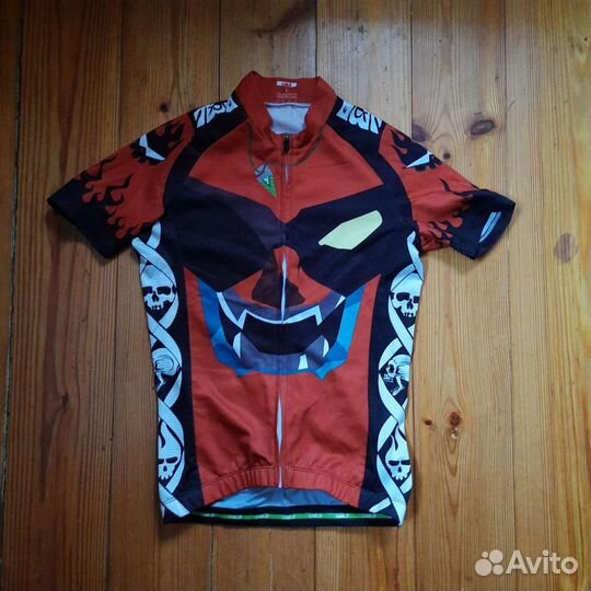 Веломайка и велошорты на мальчика, примерно 10 лет