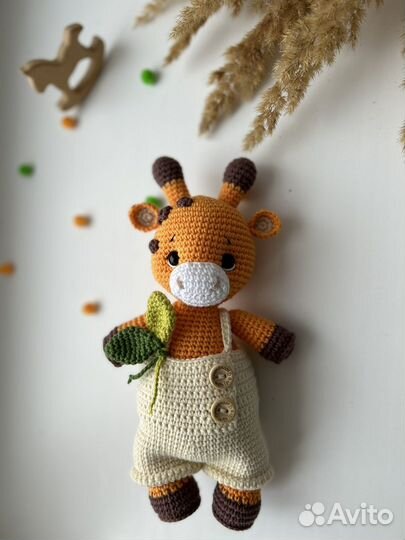 Вязаные игрушки Жираф