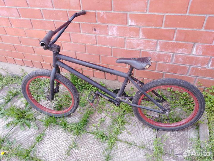 Трюковой велосипед bmx