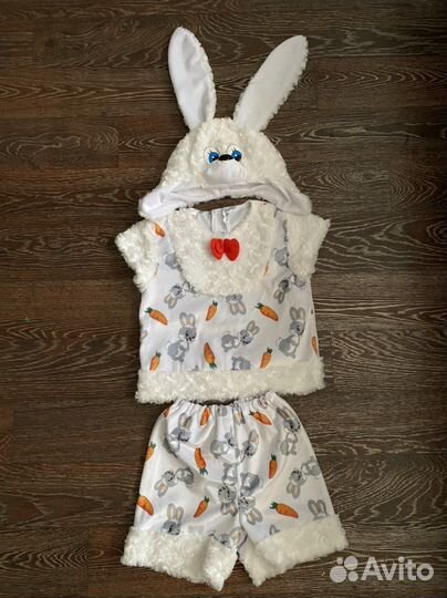 Новогодний костюм зайца 104