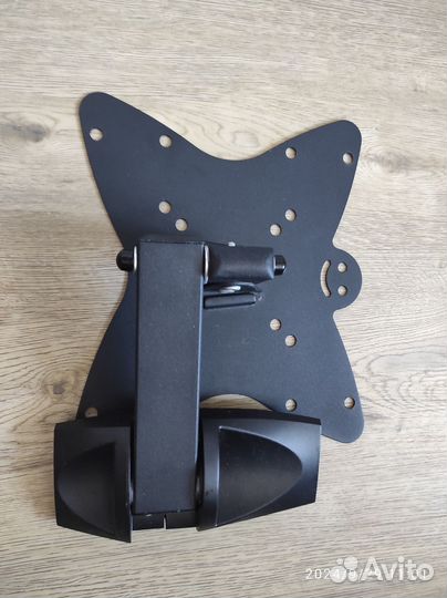 Кронштейн для телевизора на стену поворотный