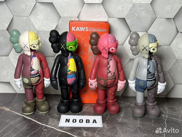 Фигурка kaws anatomy