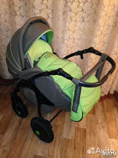 Коляска tutis 3 в 1 (почти новая)