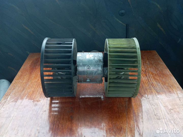 Моторчик отопителя BMW E36