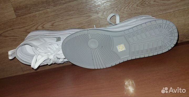 Белые кожаные женские кроссовки O Shade, 38 размер