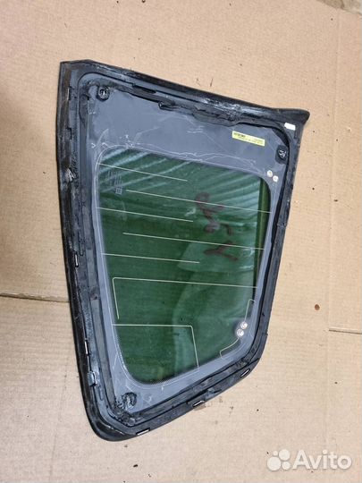 Стекло кузовное глухое правое Opel Zafira C 2013