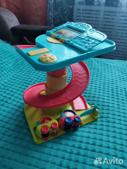 Трек с машинками