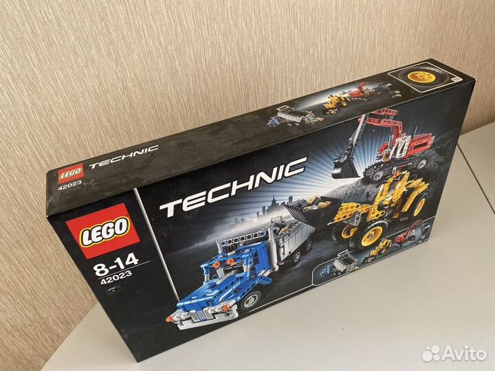 Lego Technic 42023 Строительная команда