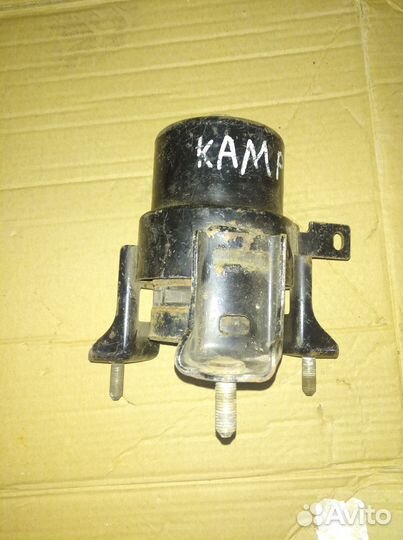 Подушка двигателя передняя Toyota Camry 40