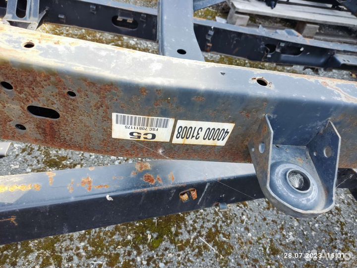 Рама Ssang Yong rexton