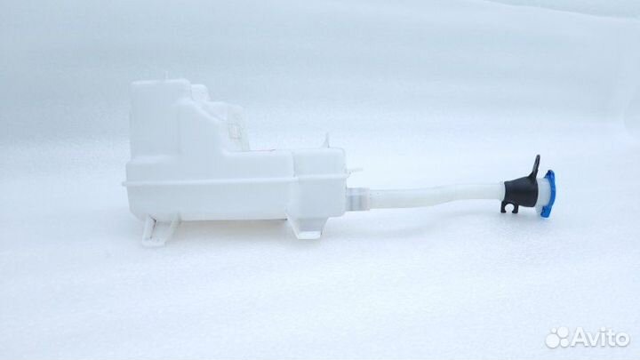 Б/У Бачок омывателя Состояние отличное, оригинал