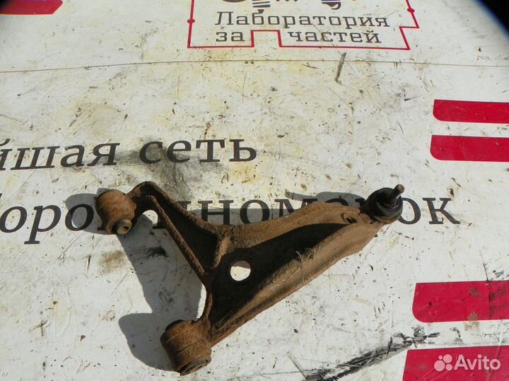 Рычаг задний верхний правый Suzuki Grand Vitara