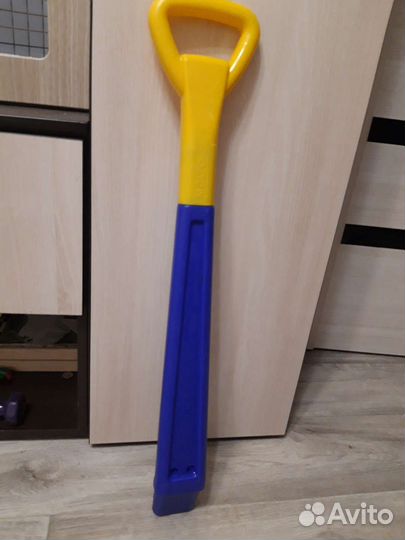 Машинка-каталка