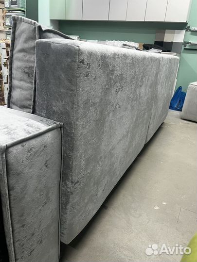 Диван в стиле лофт