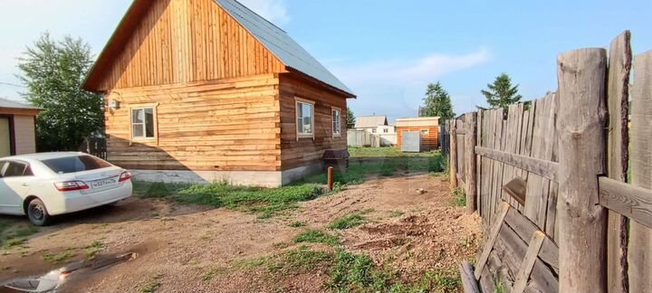 Дом 64 м² на участке 8 сот.