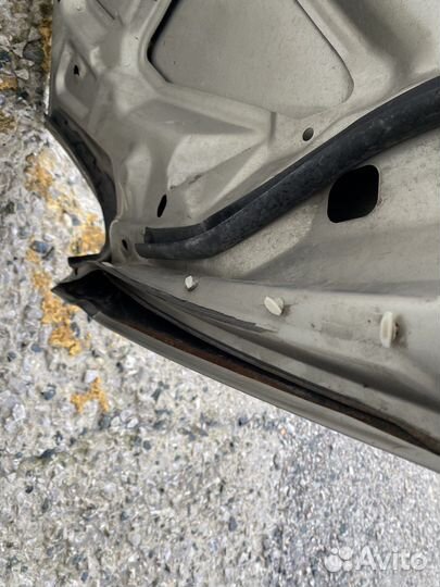 Капот на галант 9